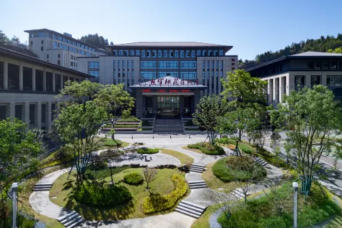 DIANJUN TAOHUALING HOTEL