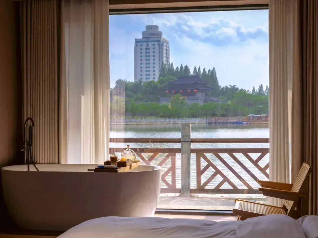 Tingcheng Lakes And Islands · Secret Garden - Chuzhou