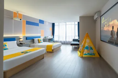 Home Ease Hotel (Leshan Zhanggongqiao Snack Stree Hoteles en Leshan