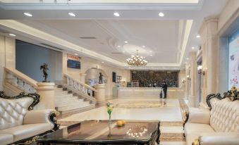 Vienna Hotel (Chaozhou Ancient City People's Square)