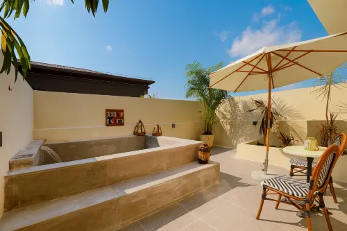 Beixi Tangjing Hot Spring Resort & Homestay Compound - ที่มีบาร์