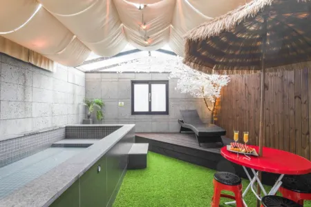 3S HOTEL DONGTAN - BOUTIQUE Отели рядом со станцией Byeongjeom Station