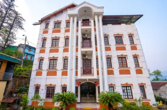 Le Boutique Sapa Hotel Hotels near Sun World Fansipan Legend