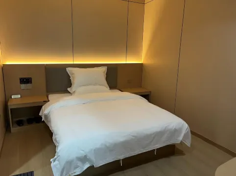 Sandu Mediterranean Hotel