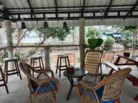 White Beach Resort Longset