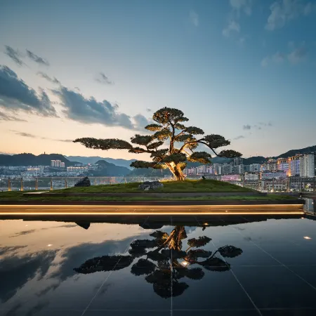 HUALUXE Hotels and Resorts CHONGQING WUSHAN