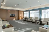 Huaxin Hotel (Xuancheng High-speed Railway Station Crocodile Lake Branch)