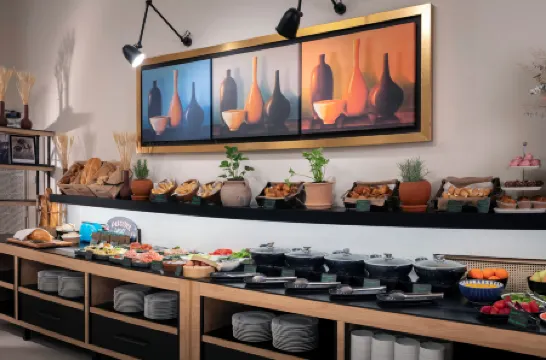 Mercure Belgrade Excelsior Отели рядом с достопримечательностью «Церковь Святого Марка»