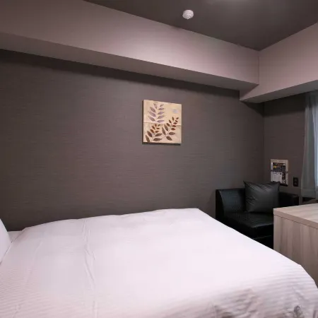 HOTEL ROUTE-INN SUZAKA