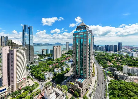 Calmsea Hotel Отели рядом с достопримечательностью «Chiwan Old Fort»