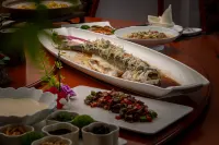 Fenglin Yueshan Hotel (Xingyi Wanfenglin International Convention Center Observation Deck) - breakfast