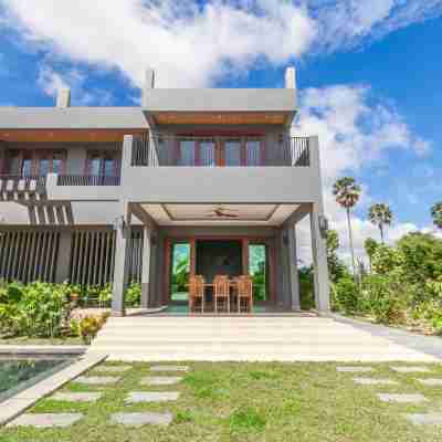 Villa Lily Hotel Exterior