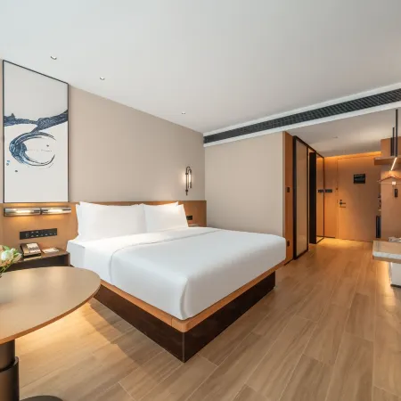 Fairfield by Marriott ShanghaiXuhui Center Отели рядом с достопримечательностью «Станция метро Xujiahui»