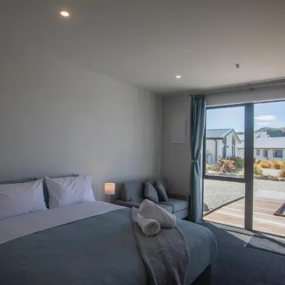 Azure Tekapo Hotels near Tekapo Chinese Stargazing