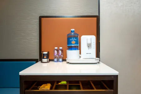 Yaxing International Hotel (Shangqiu Institute of Technology Branch) Отели рядом со станцией Shangqiu Railway Station