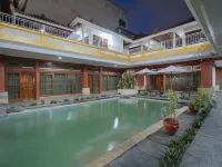 Natasya Kuta Beach Hotel 庫塔廣場（Kuta Square）附近的飯店