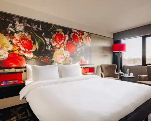 Leonardo Hotel Den Haag Babylon Hotels near Binnenhof