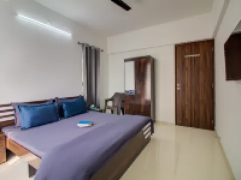 VibeStayZ Kedar Hinjewadi 鄰近Pashan Lake的酒店