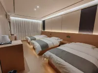 Dengfeng Luming No.8 Courtyard Homestay - Pet-friendly