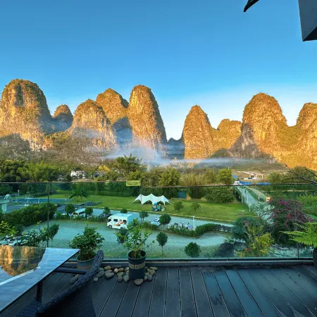 Yangshuo Yulong Zuo'an Hotel (Yulong River Shili Gallery Branch)