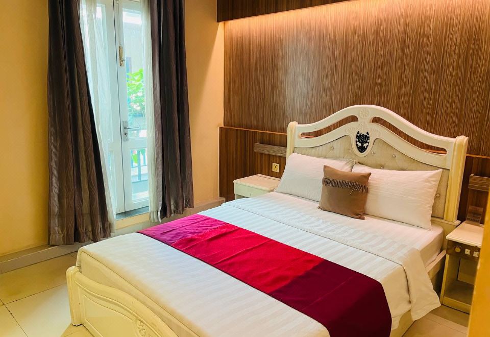 [요우 엥 호텔의 프론트 데스크 또는 로비 전경]