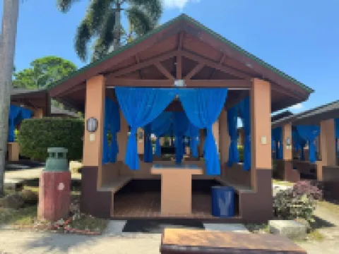 D' Leonor Inland Resort and Adventure Park Hoteles en Dávao