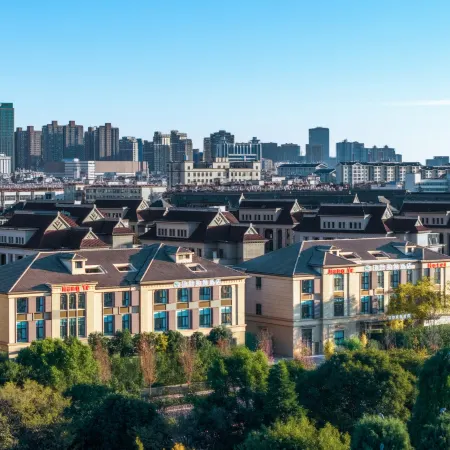 Kunming Jiangye Resort Hotel (Dianchi Grand View Park)