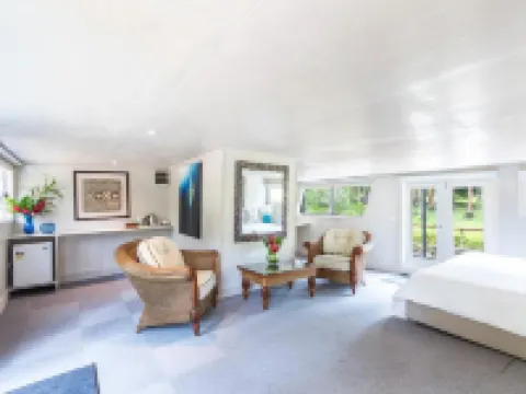 Savasi Island Resort Hotels in Vanua Levu