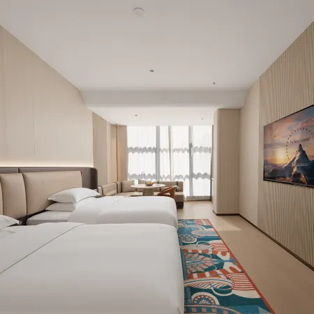 Jiahua Hotel (Lincang Municipal Government Yulong Lake Park Branch)