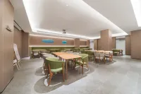 Jinji Hotel (Puyang County Wuyue Plaza Jiefang Avenue) - ที่มีที่จอดรถ