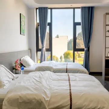 Luoping Jingyu Homestay