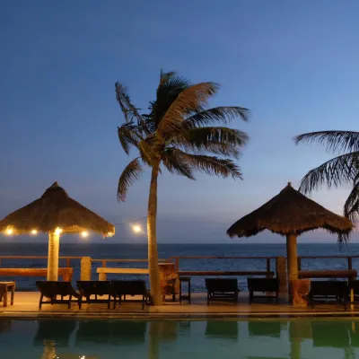 美奈維瓦度假村 Jibe s Beach Club附近的飯店