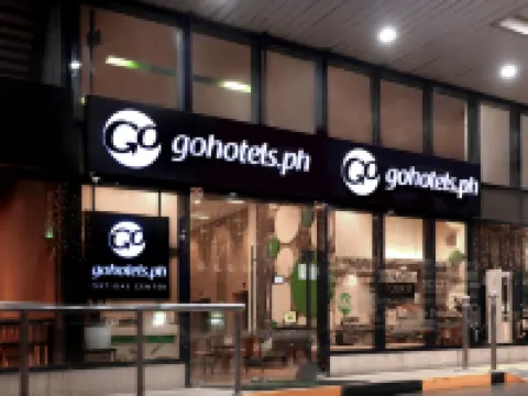 ゴー ホテルズ オルティガス パシグのホテル