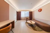 Orange Hotel