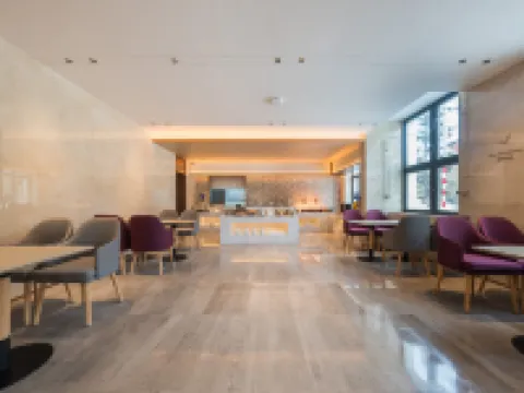 Lavande Hotel (Beijixing Square Songyuan Park Branch) Hotéis em Mohe