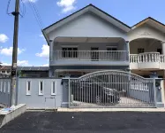 Seremban Spacious Family Stay-BBQ-Billiard-Karaoke- 4R3B (11-18 pax) - Mountain view