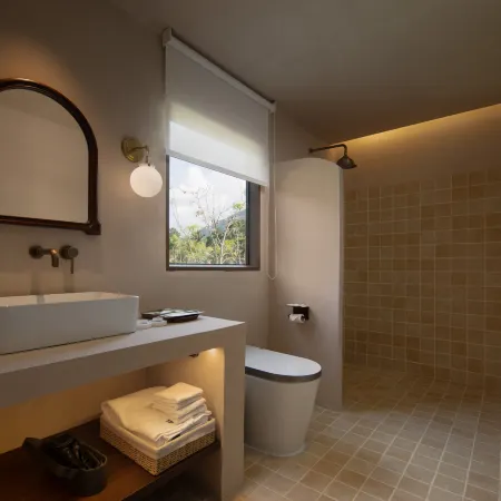 Yueqi Bay Homestay (Wanning Riyue Bay)