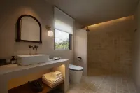 Yueqi Bay Homestay (Wanning Riyue Bay)