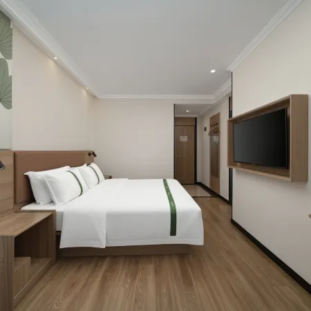 GreenTree Inn (Anqid Railway Passenger Transport Center Station 7th Street Fuyang Hotel)