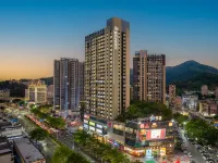 Jiachuang S · ALIENWARE Alien Super Esports (Shenzhen Shiyan Subway Station) Hotels in Shiyan