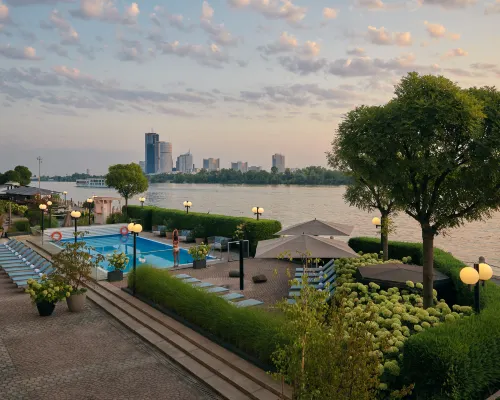 Hilton Vienna Waterfront Hotels in Vienna