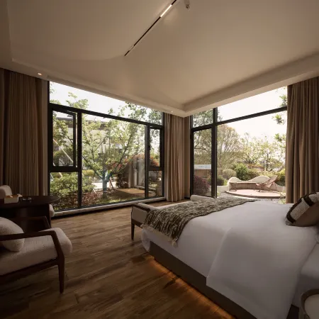 Huangpi Lianju · Lujiang Resort Hotel