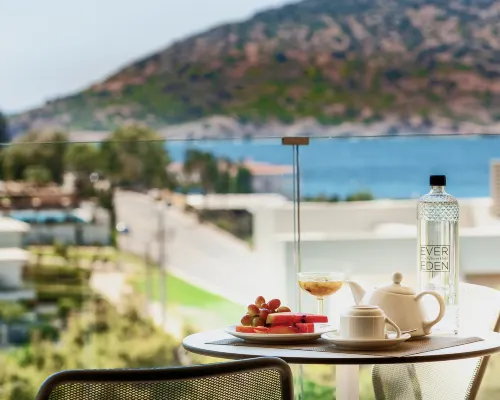 Vincci EverEden Hotels in Saronikos