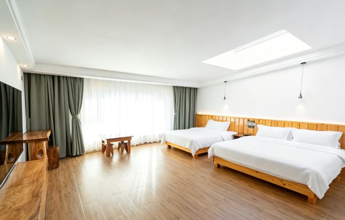 Courtyard 1 Hotel