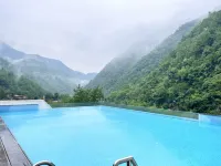 Blossom Land Zhongnan Mountain Villge - Pools