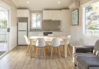 Nrma Portland Bay Holiday Park - Homestays