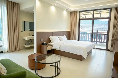 Muran Xianju Homestay (Gexianshan Scenic Area)