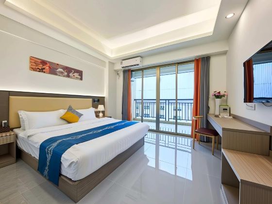 Kaiyuan Mingdu Audio and Video Apartment (Guangzhou New Baiyun International Airport)