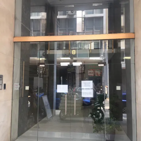 Philosofia Athens Suites Отели рядом с достопримечательностью «Книжный центр»