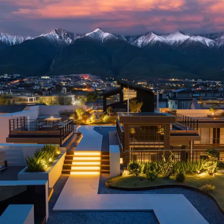 HEO Hezhu · Luxury Residence (Dali Ancient Town South Gate Branch)